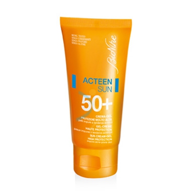 BioNike Linea Defence Sun SPF50+ Crema Solare Natural Color Pelli Sensibili 50ml